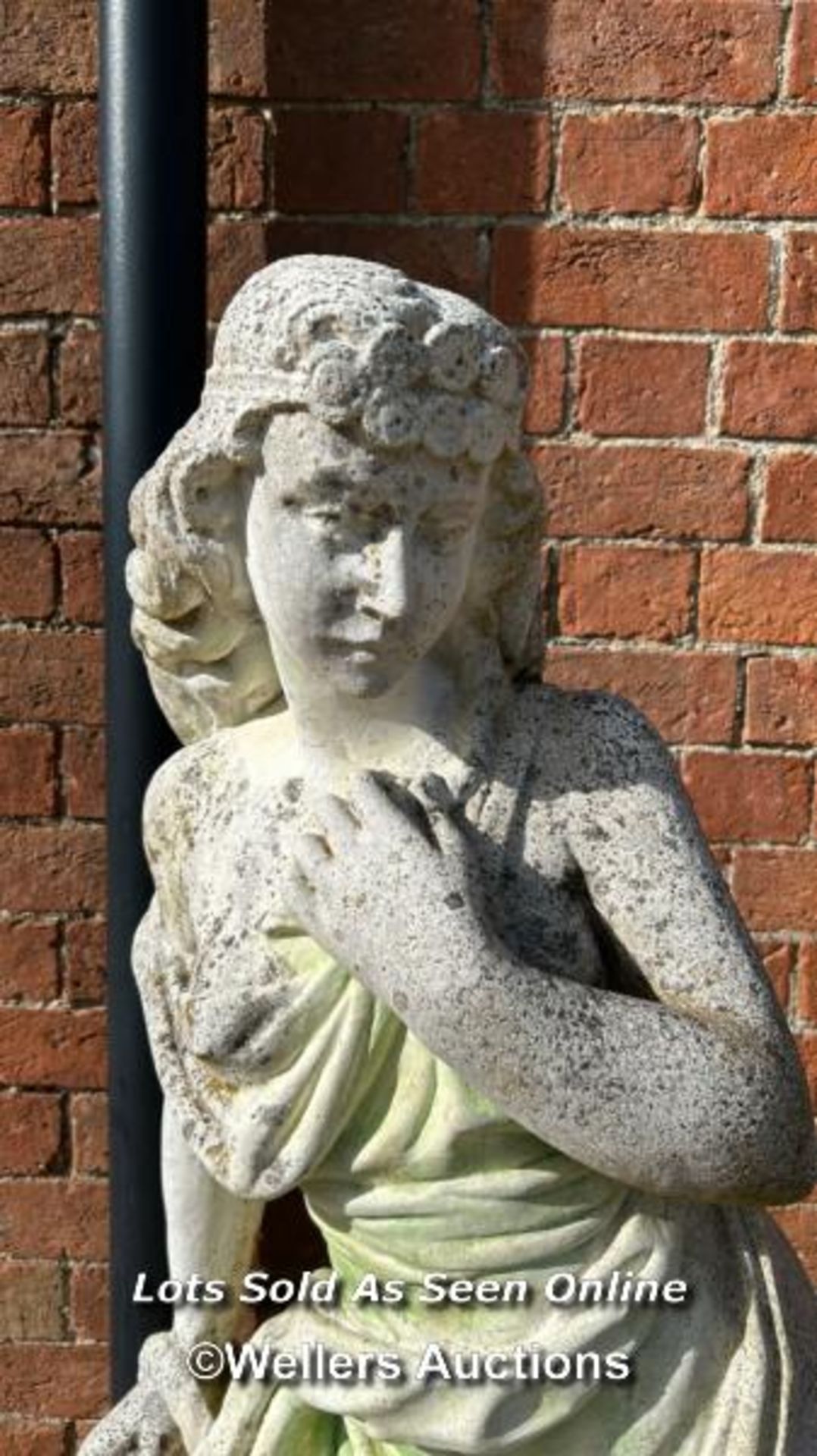 MARBLE DI LATTE STATUE OF A CLASSICAL MAIDEN HEIGHT 132CM, THIS LOT IS LOCATED AWAY FROM THE AUCTION - Image 2 of 4
