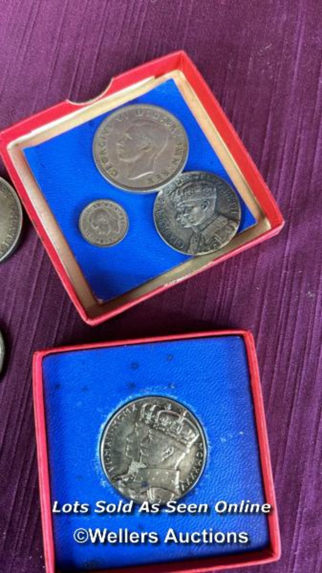 COLLECTION OF MAINLY QUEEN VICTORIA COINS INCLUDING A 1837-1897 COMMEMORATIVE BRONZE COIN - Image 4 of 4