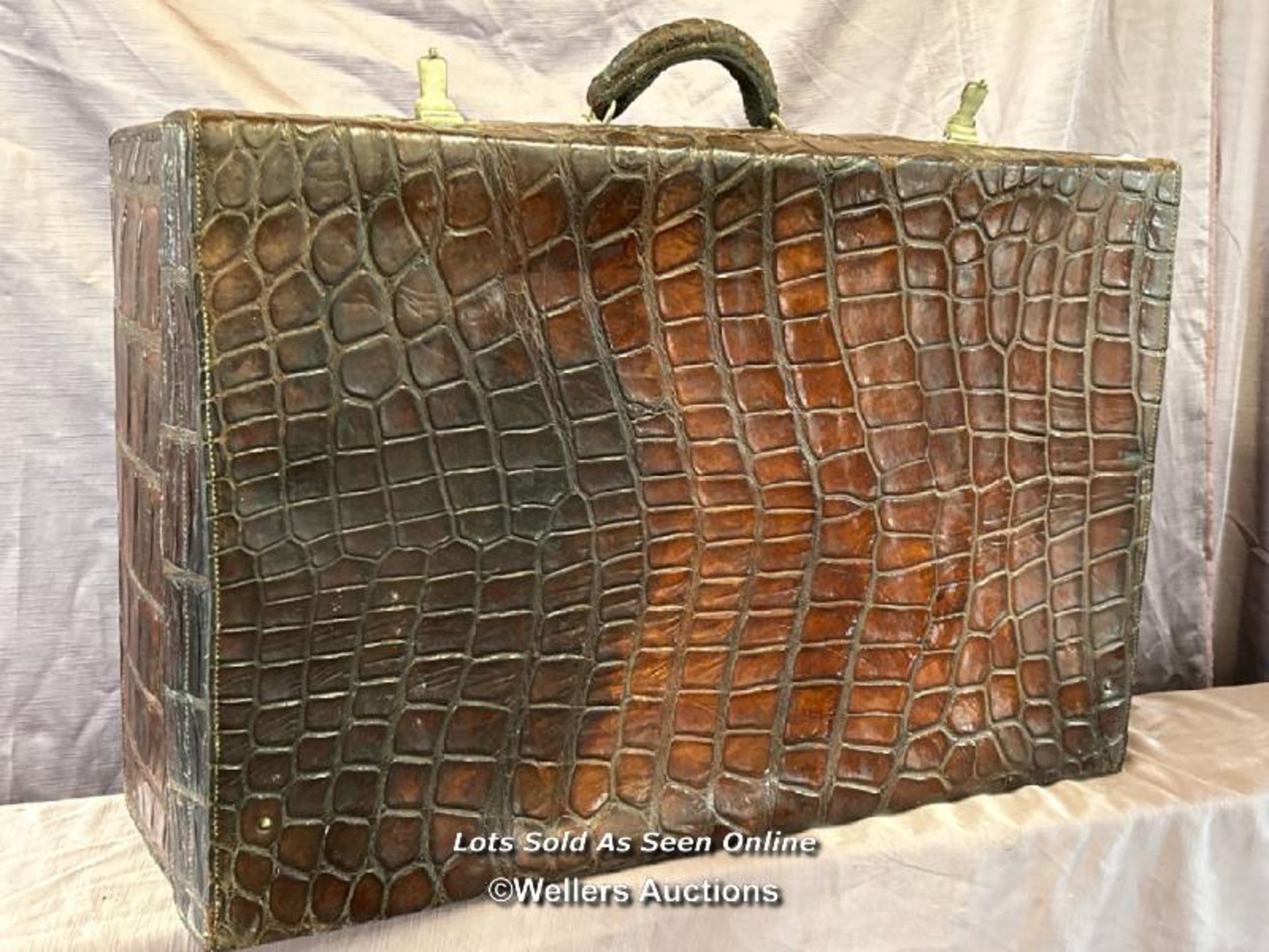 LARGE VINTAGE CROCODILE SKIN SUITCASE, 72 X 22 X 46CM