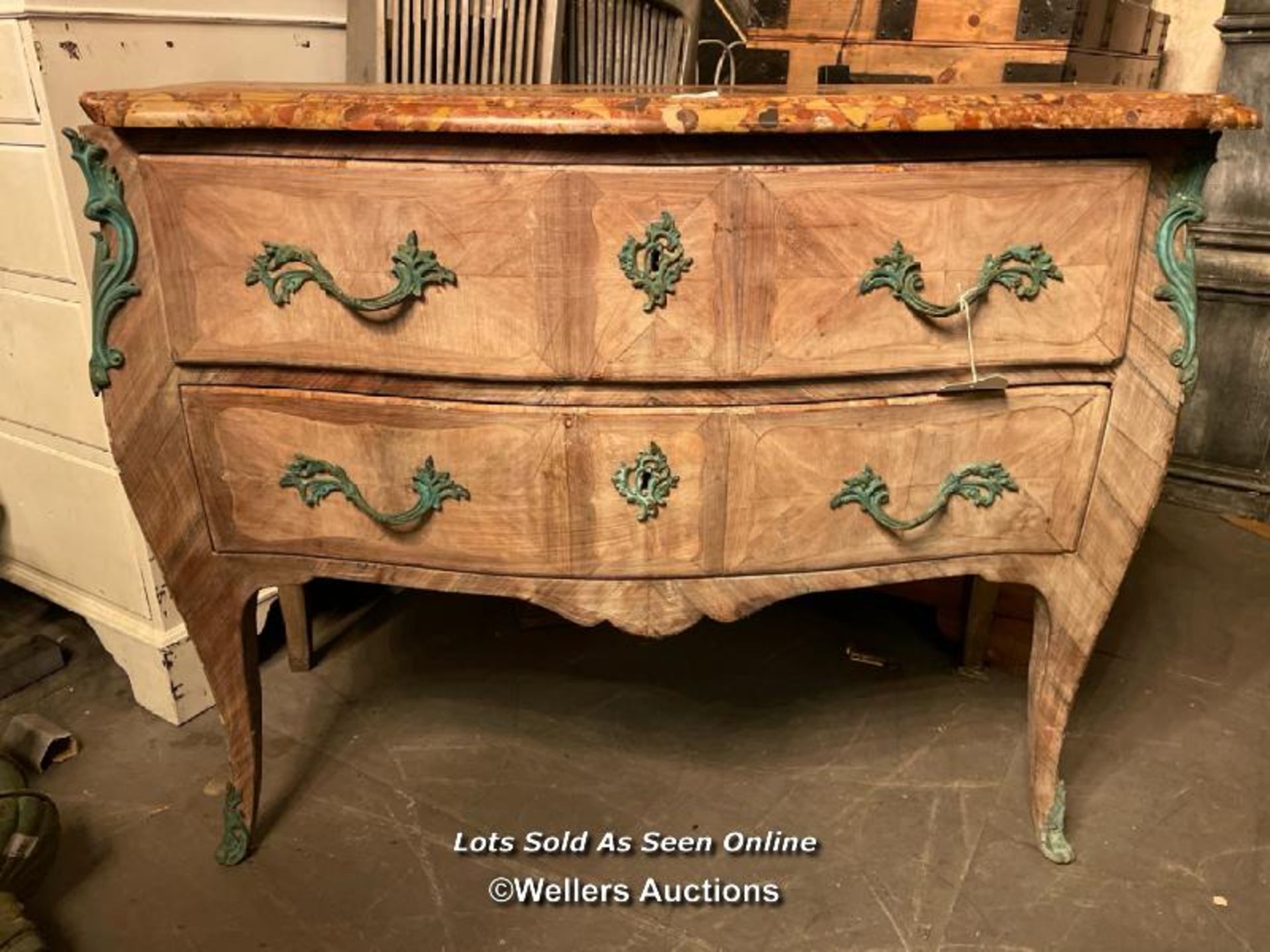 20TH CENTURY LOUIS XV COMMODE WITH VERDIGRIS ORMULU MOUNTS AND ORIGINAL MARBLE TOP, DAMAGE TO ONE