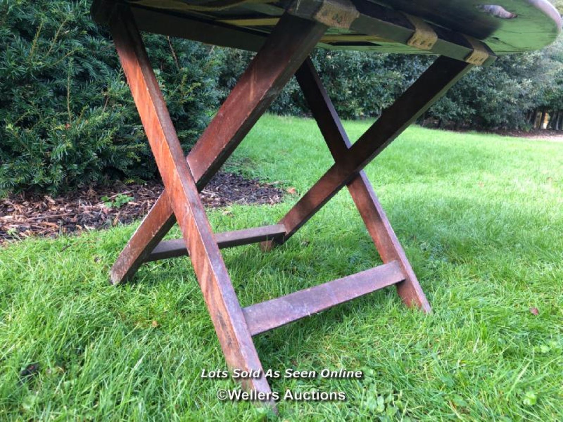 CAMPAIGN TABLE, FOUR FOLDING LEAVES AND TRESTLE STAND, 92 X 68 X 51CM - This lot is located away - Image 3 of 3