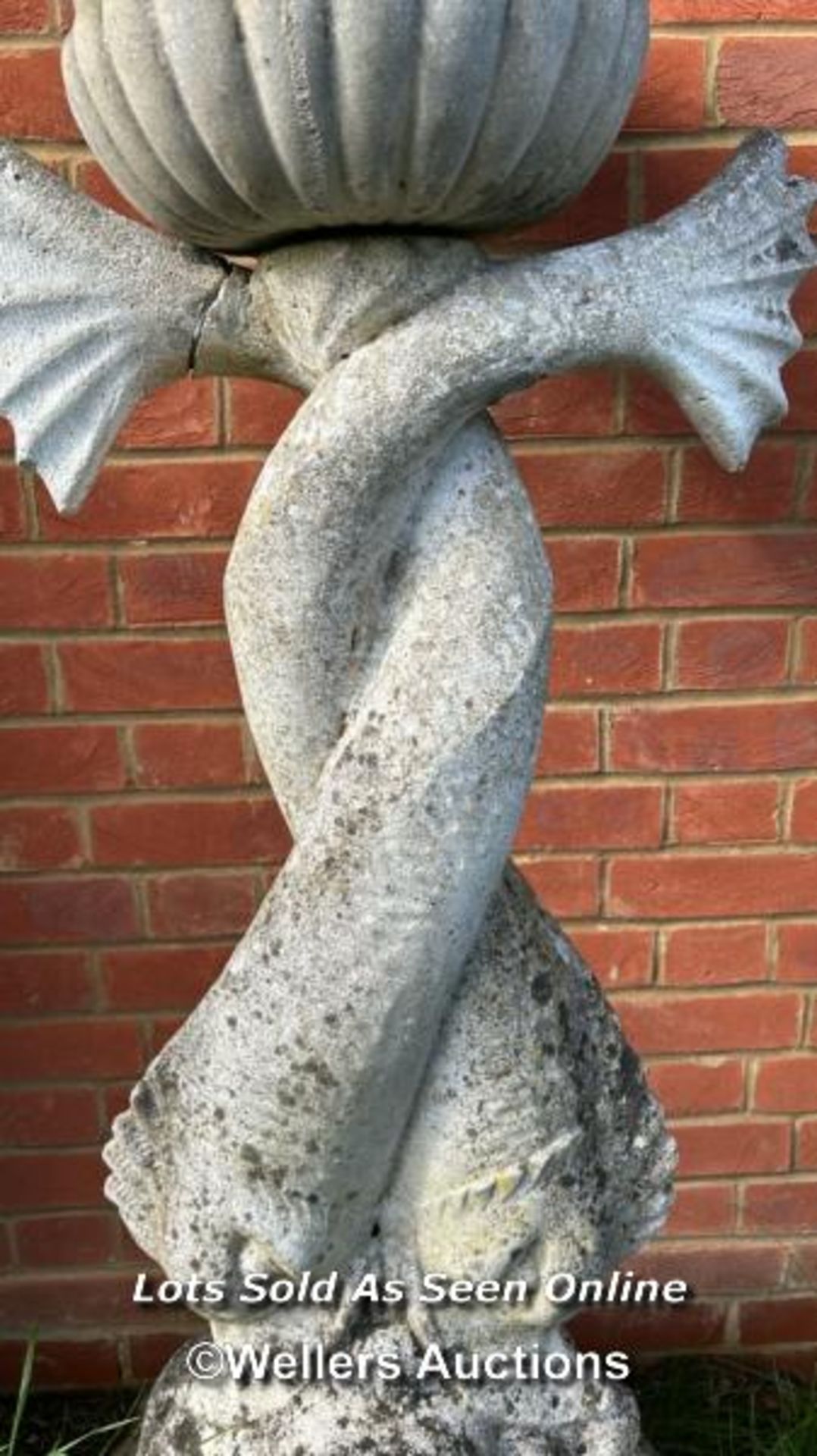 COMPOSITION STATUE OF ENTWINED DOLPHINS WITH ASSOCIATED BOWL, DIAMETER 51CM X HEIGHT 132CM. THIS LOT - Image 3 of 4