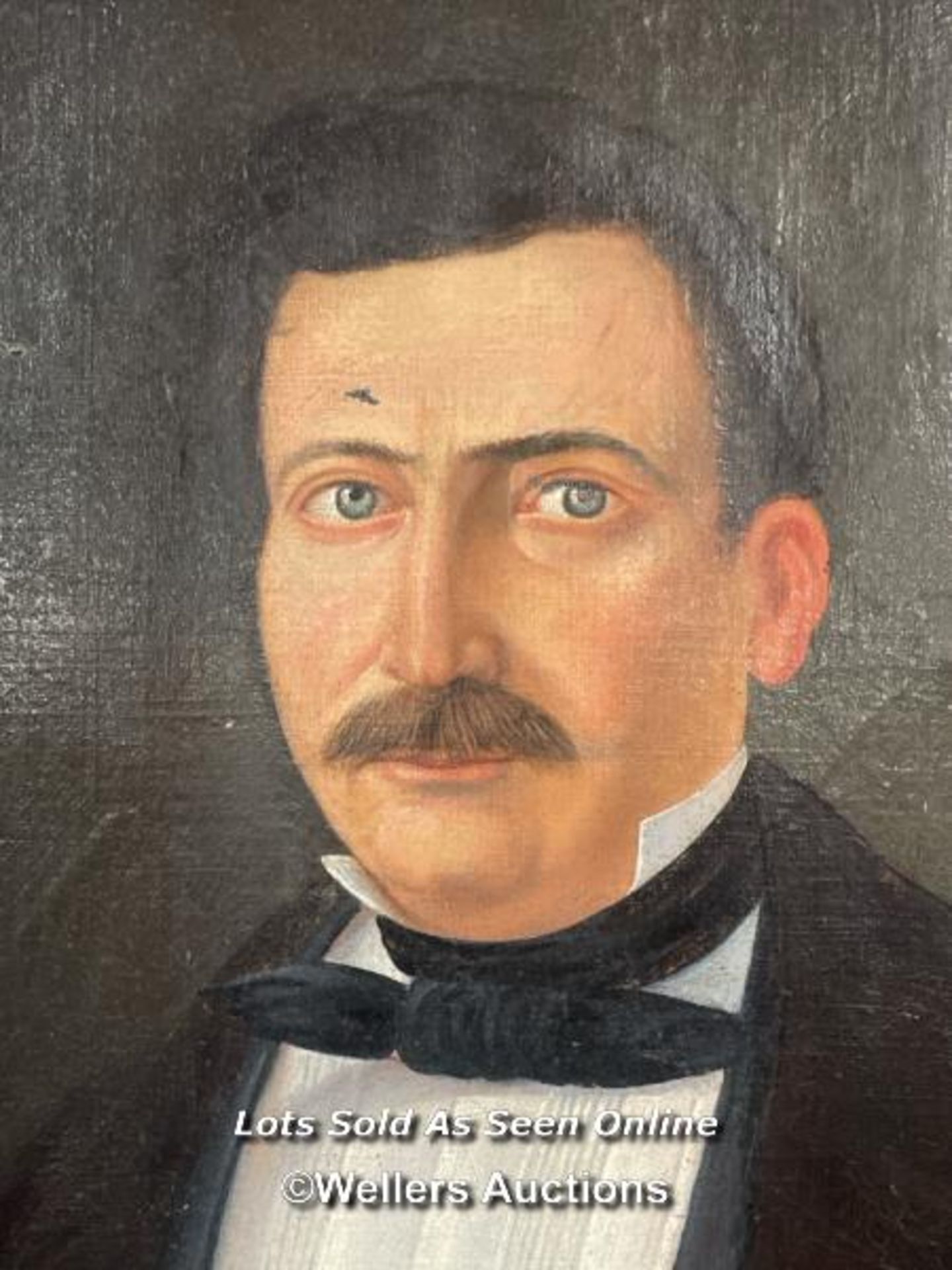 19TH CENTURY OIL ON CANVAS PORTRAIT OF A GENTLEMAN, UNSIGNED, 80 X 100CM (IN NEED OF RESTORATION) - Image 2 of 4