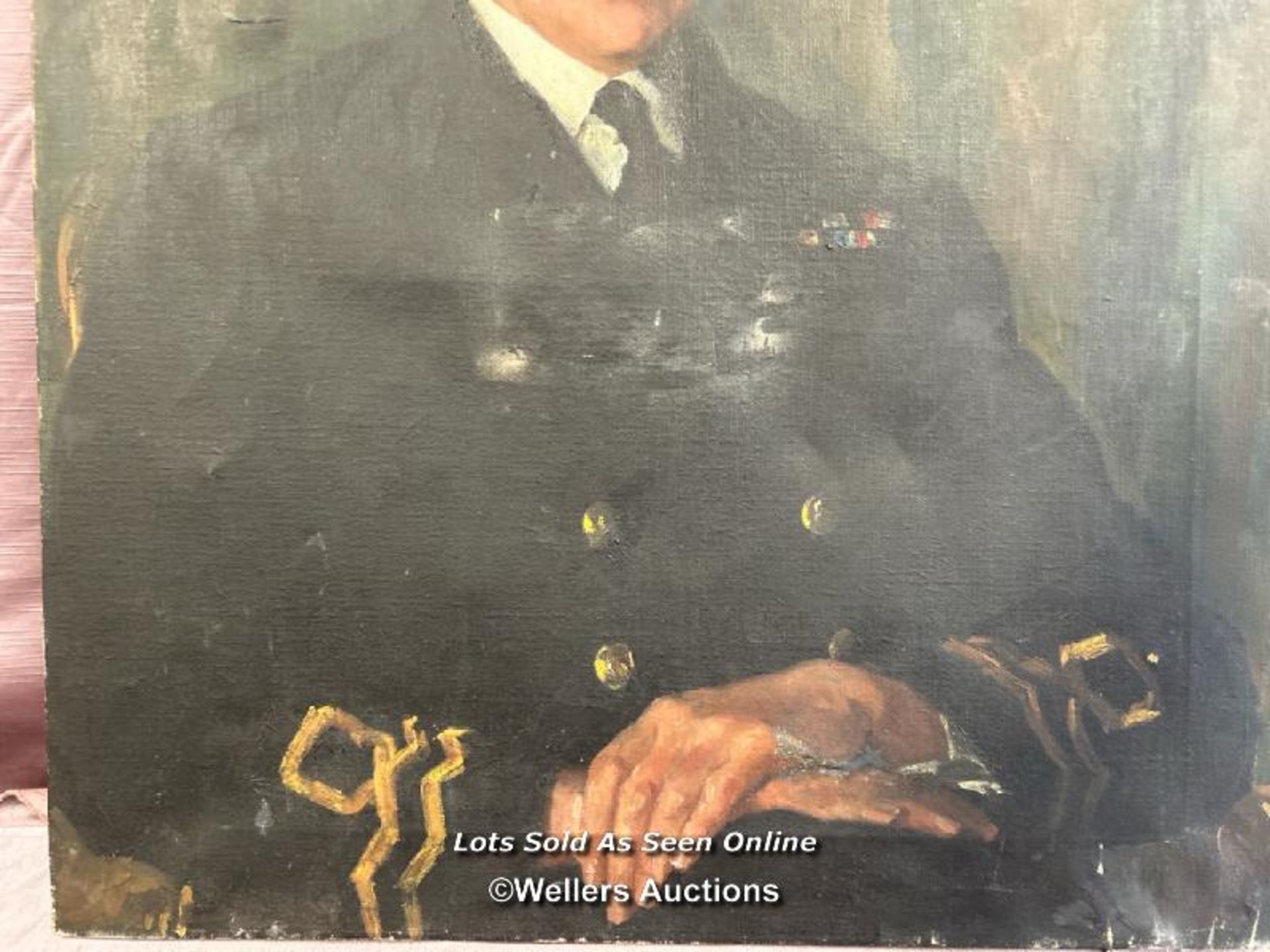 OIL ON CANVAS DEPICTING A LIEUTENANT IN THE ROYAL NAVY DATED 1932, 63 X 76CM - Image 3 of 5