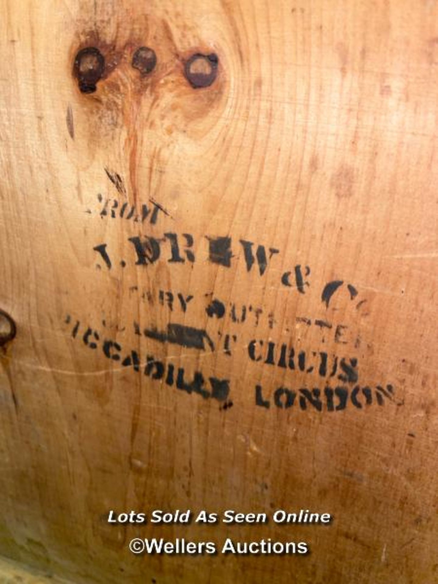 19TH CENTURY CARRYING CASE FOR CAMPAIGN CHESTS, CAPTAIN ROYAL T.WOOD ROYAL ARTILLERY, 105 X 52 X - Image 4 of 4