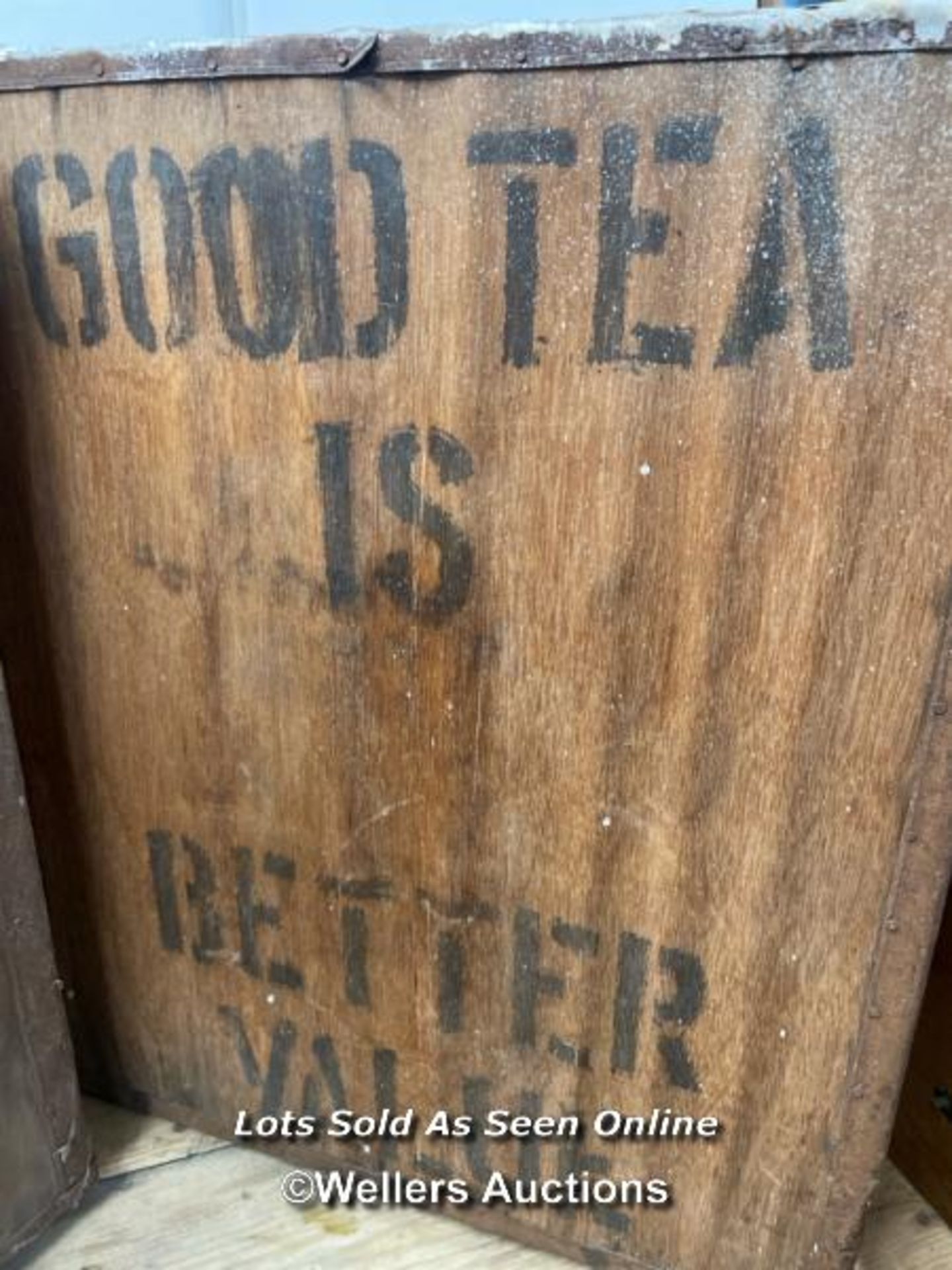 2X WOODEN CRATES, ONE PRINTED AS PHILIBARI UK 149, GOOD TEA IS BETTER VALUE, 60CM (H) X 50CM (W) X - Image 3 of 3