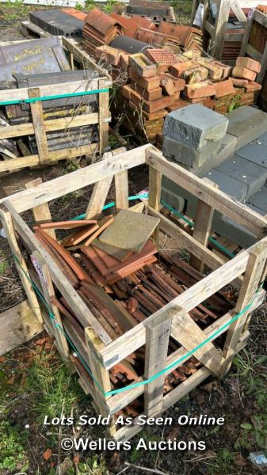 CRATE OF MACHINE MADE PEG TILES, VARIOUS SIZES