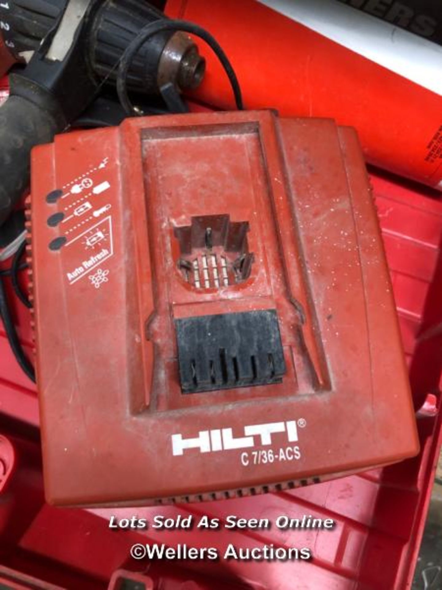 HILTI UH240A HAMMER DRILL WITH BATTERY AND CHARGER, IN CASE - Image 3 of 3