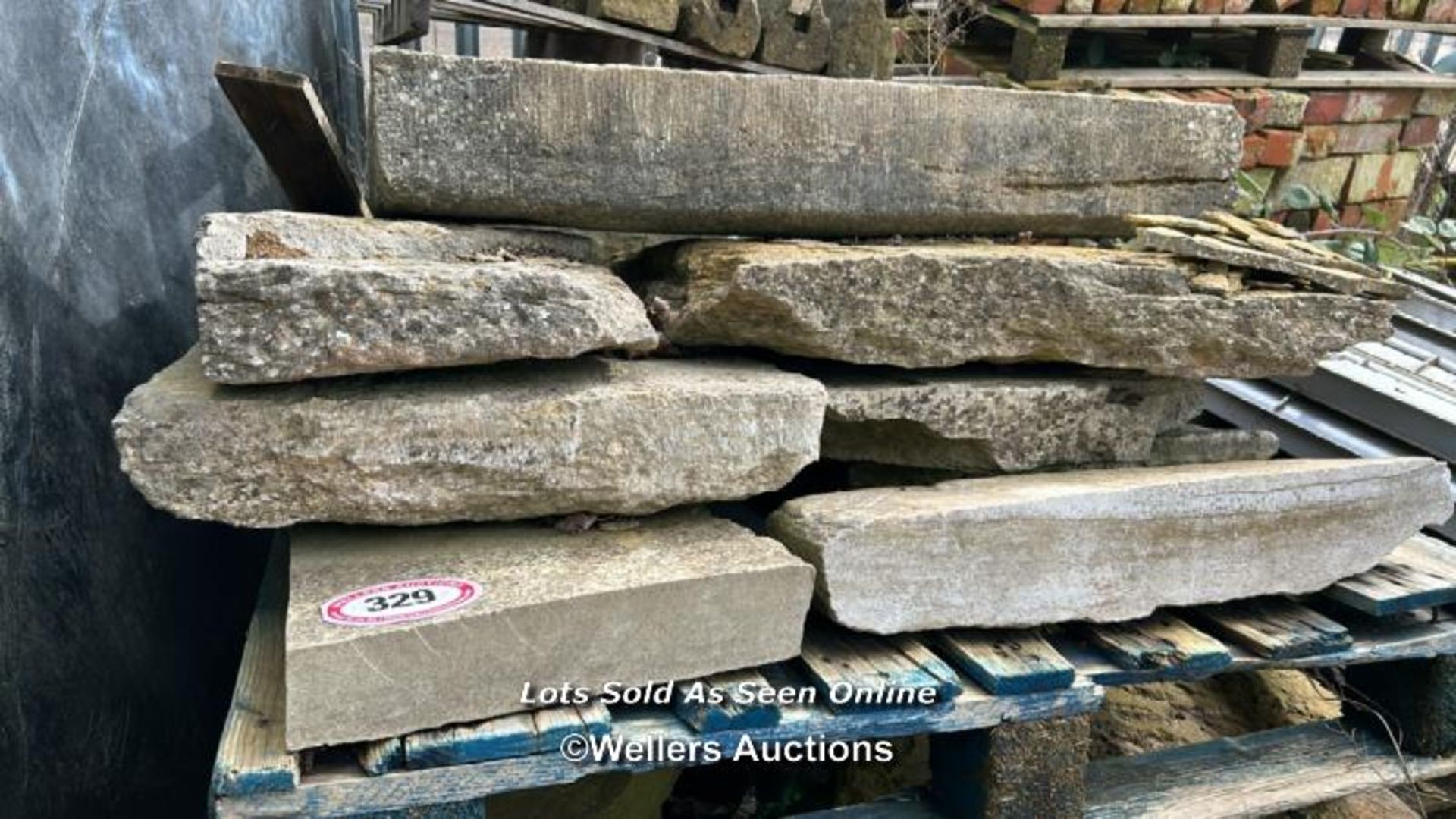 QUANTITY OF NATURAL STONE SLABS AND PAVING - Image 3 of 6