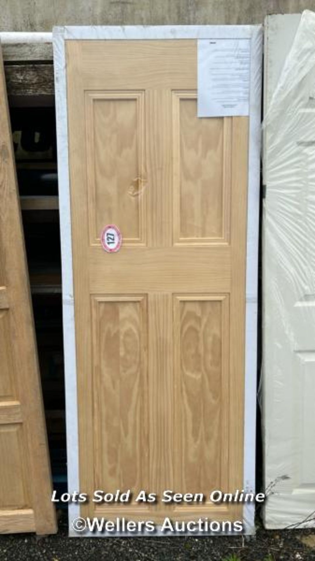 SINGLE OAK DOOR, 198CM (H) X 76CM (W) X 3.5CM (D)