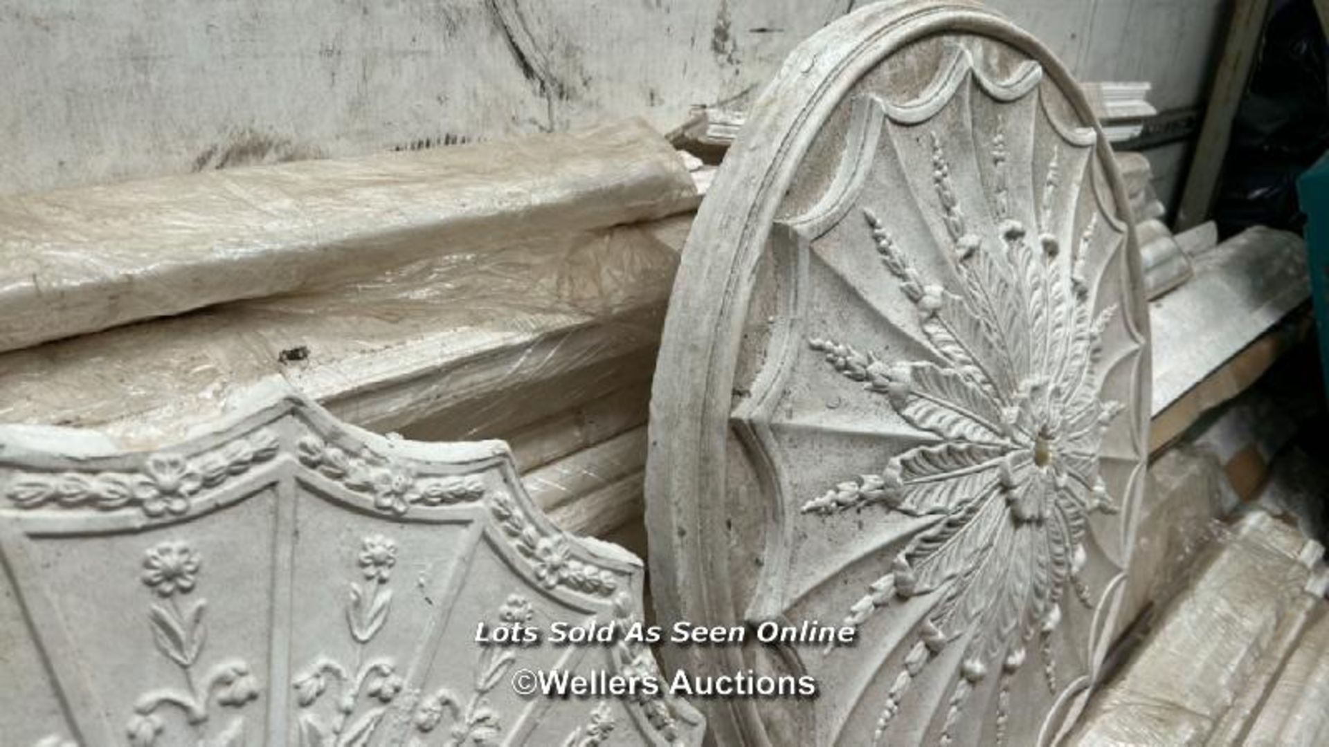LARGE QUANTITY OF PLASTER CORNICING AND CEILING ROSES, ORIGINALY COMMISSIONED FOR THE DUKE OF - Image 8 of 10