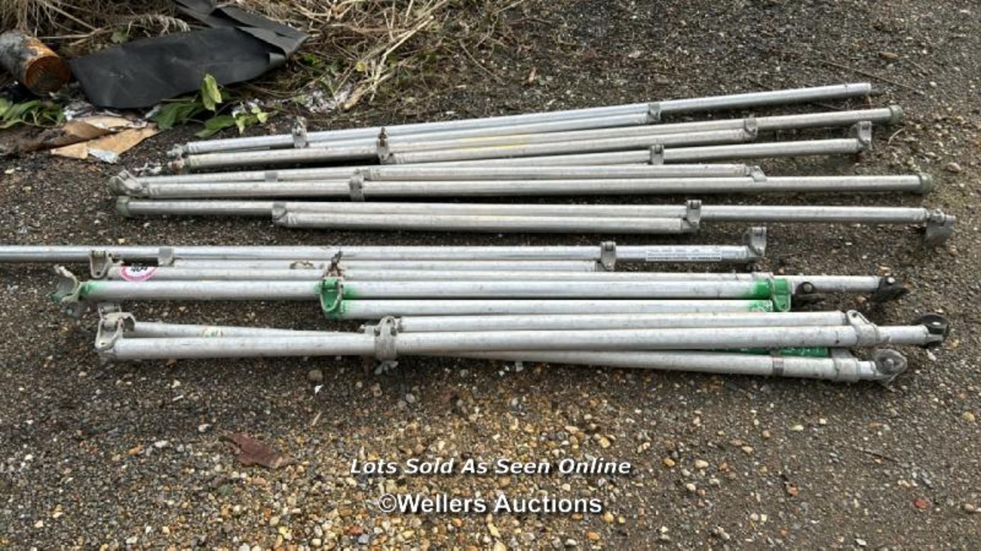 9X ALUMINIUM TOWER OUTRIGGERS, VARIOUS LENGTHS - Image 2 of 3