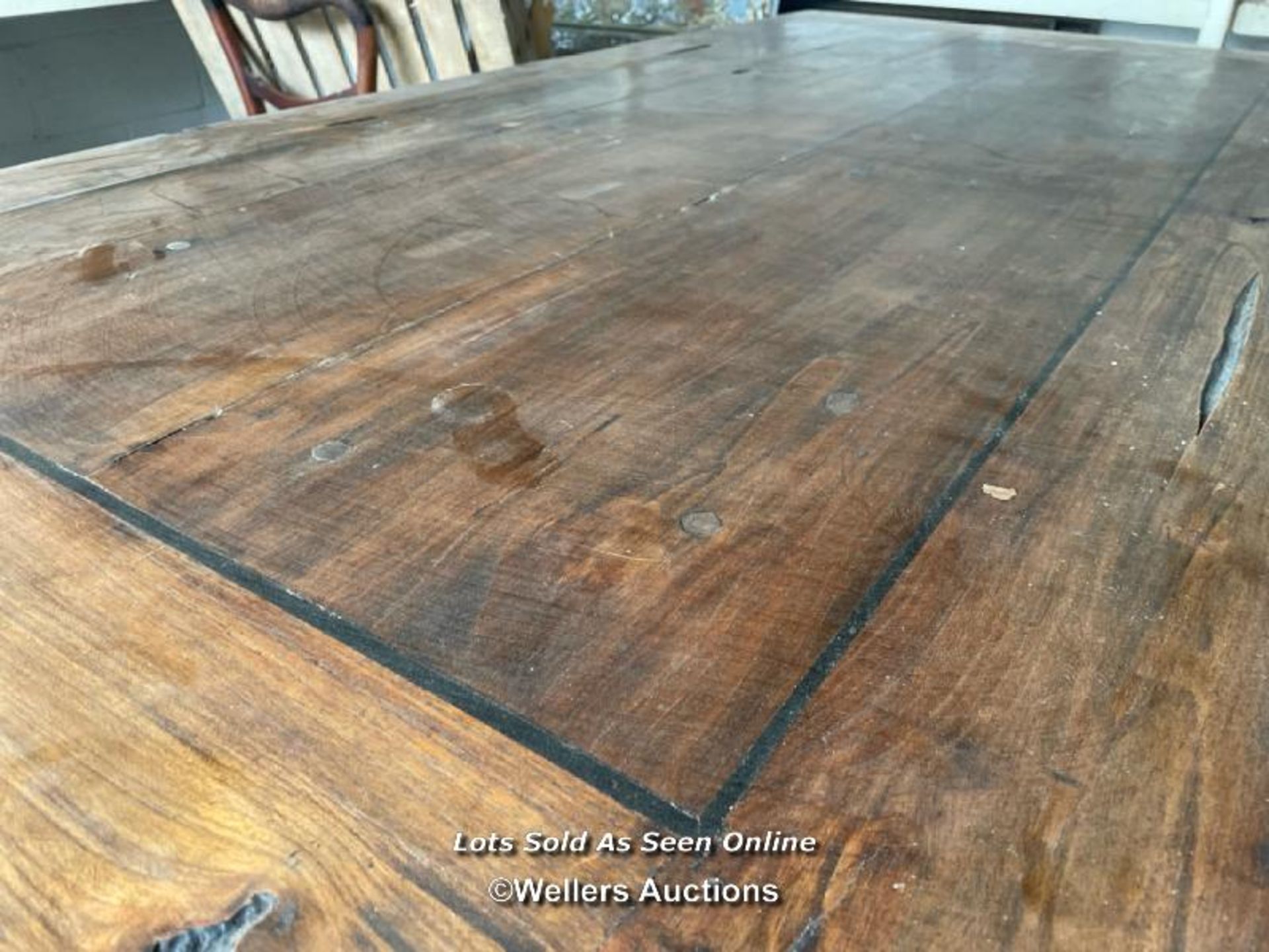 LARGE OAK DINING TABLE, 200CM (L) X 100CM (W) X 78CM (D) - Image 3 of 3