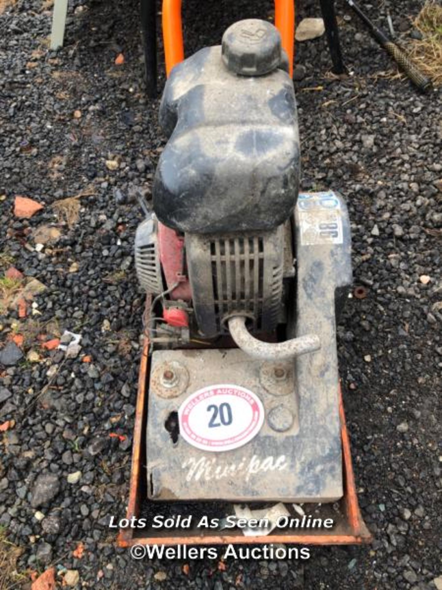 MINIPAK 300 WACKER PLATE, POWERED BY GXH50 4 STROKE ENGINE - Image 2 of 5