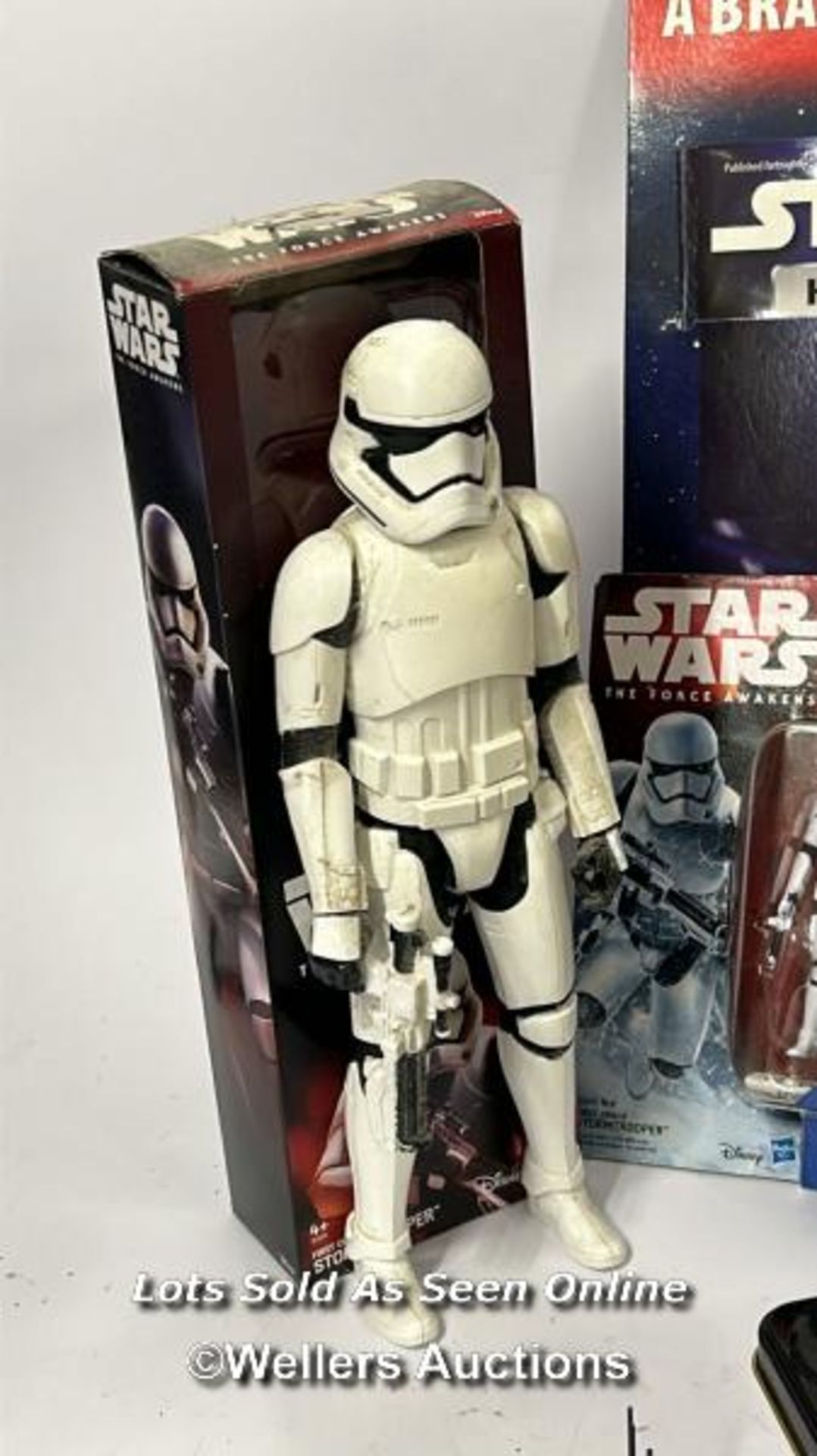 Modern Star Wars to include 12" figures, Star Wars helmet collection volume 1, Hasbro Stormtrooper - Image 2 of 8