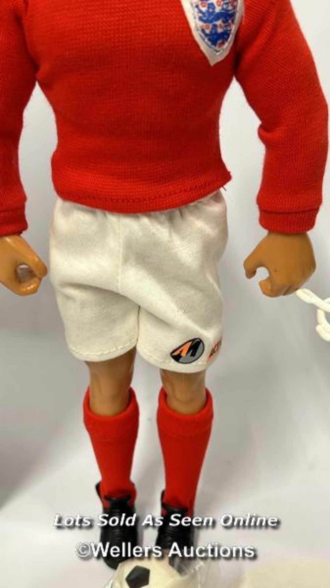 Special edition 1966 world cup Action Man, limited edition 59/1000, near mint condition, 1996 / AN2 - Image 3 of 10