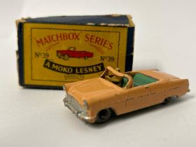 Matchbox regular wheels Ford Zodiac convertible no.39, salmon pink body, pale green interior with