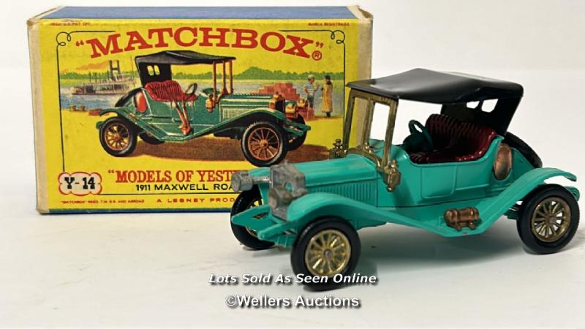 Vintage Matchbox Models of Yesteryear including Moko Lesney accessory pack no.1 Esso gas pumps and - Image 16 of 21