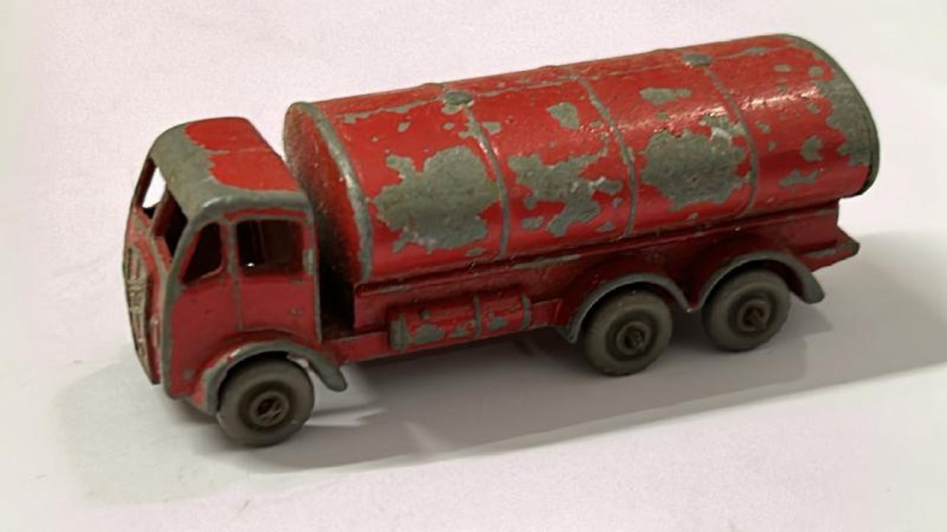 Unboxed mainly Matchbox group of trucks, vans and motorbikes including Nestle's Commer 30 van no.69, - Image 4 of 31