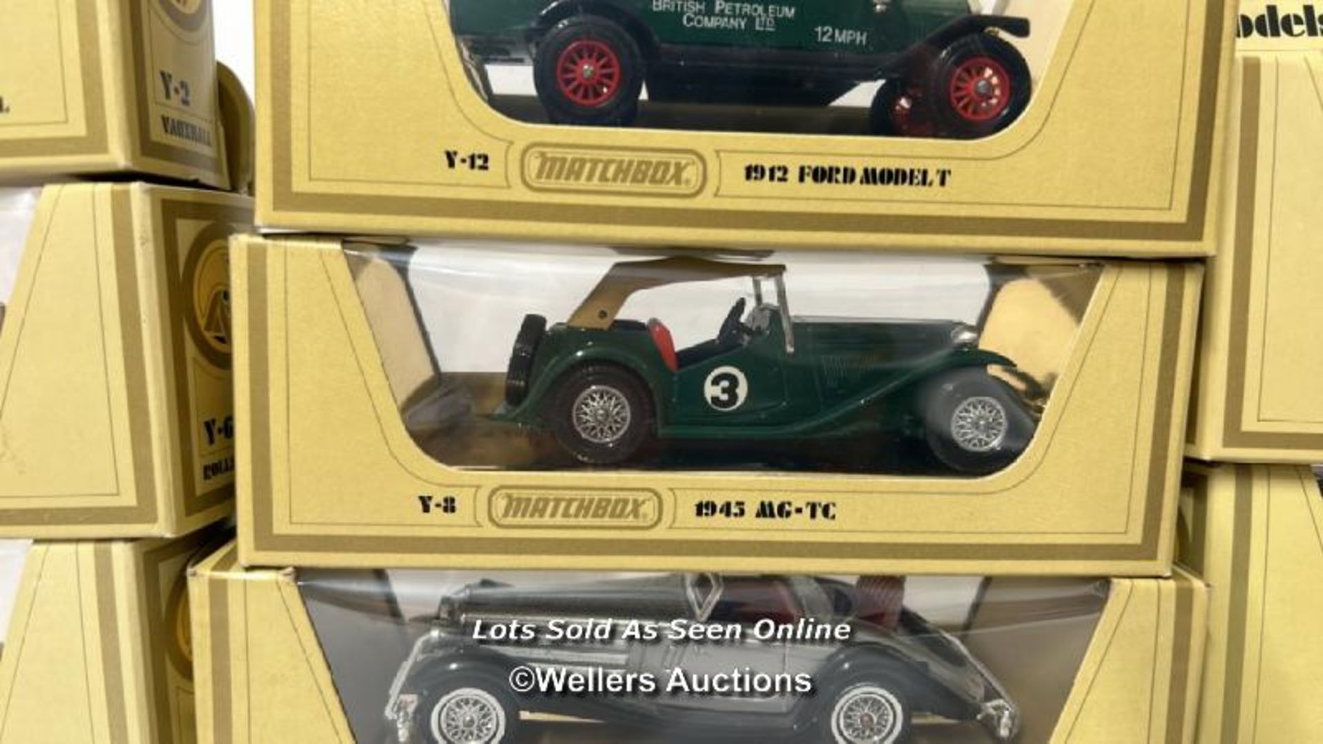 Group of Fourteen boxed Matchbox Models of Yesteryear cars including 1920 Rolls-Royce / AN11 - Image 6 of 10