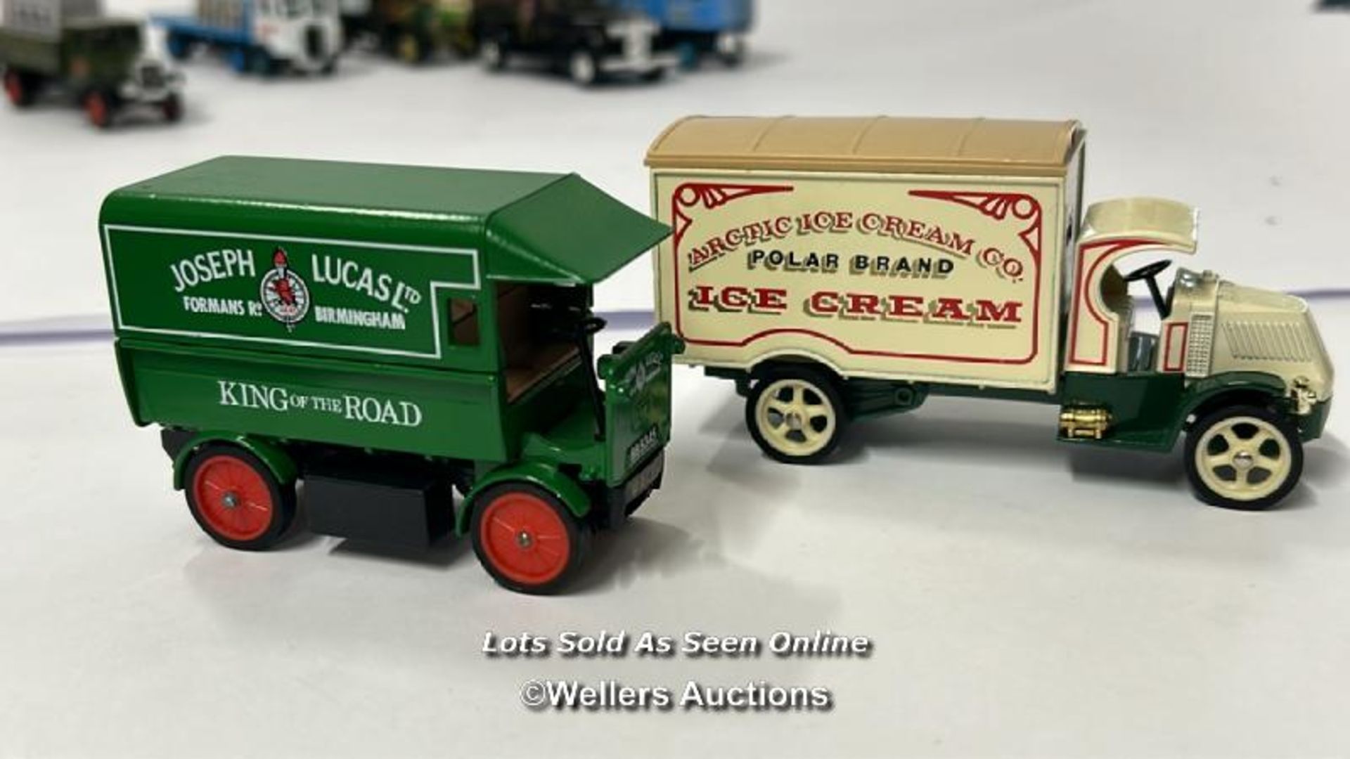 Assorted Matchbox models of Yesteryear vehicles including trucks, cars, bus, all unboxed in good - Image 4 of 9