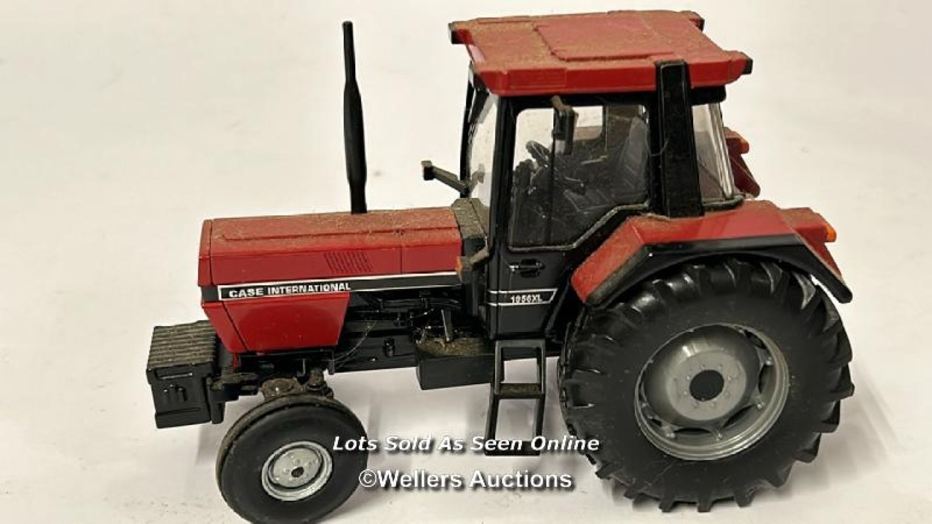 Britain's JCB digger no. 42905 with two model tractors / AN4 - Image 6 of 9