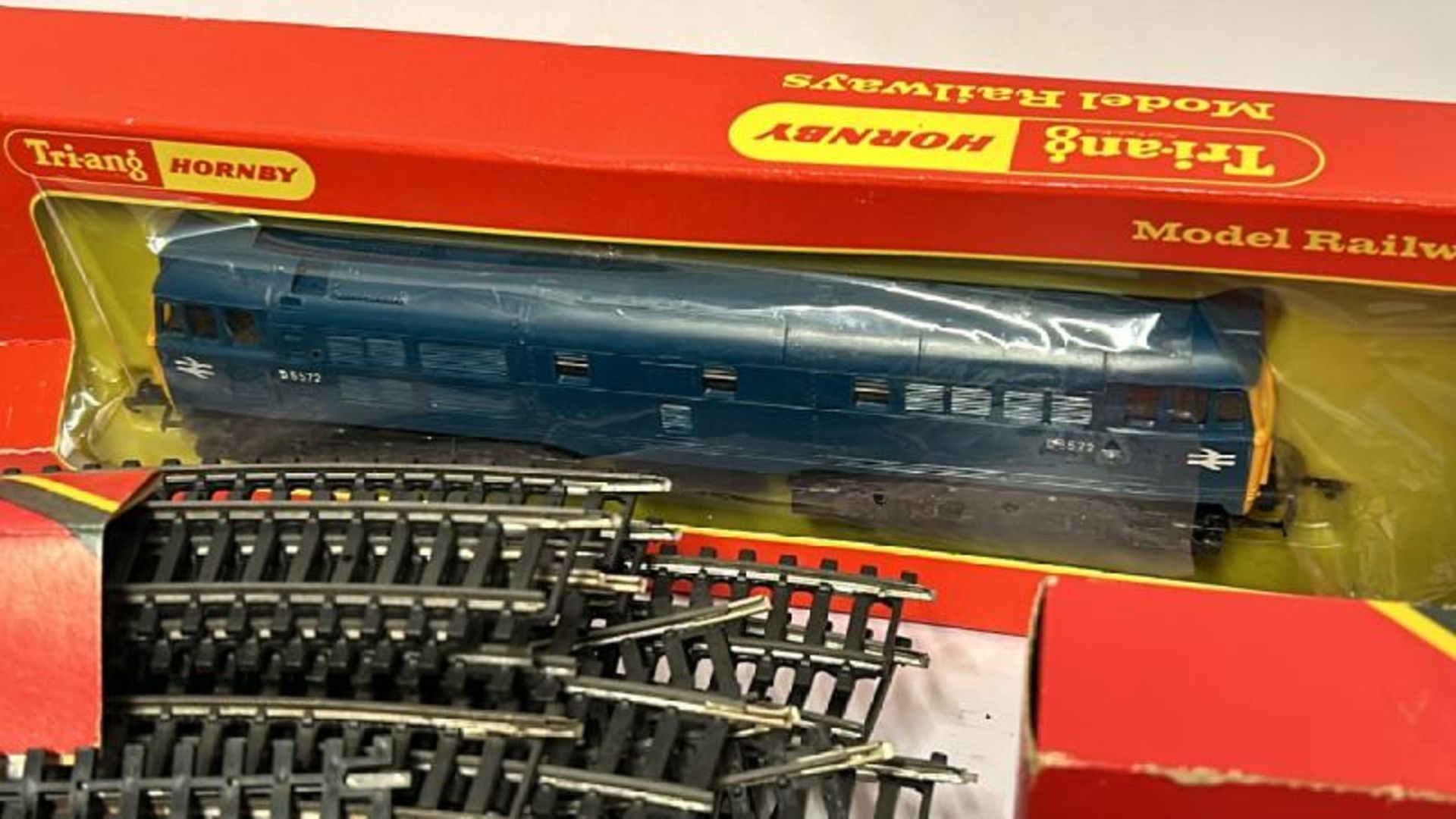 Collection of model trains, track and accessories including Hornby diesel engine D5572, figures, - Image 2 of 10