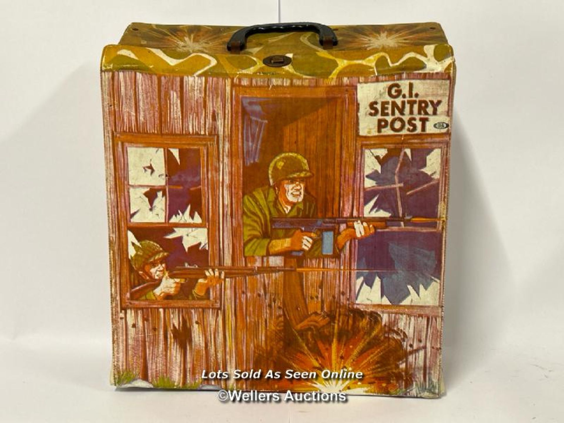Ideal G.I. Sentry Post vinyl case / playset designed (unofficially) for G.I. Joe c1967 / AN1