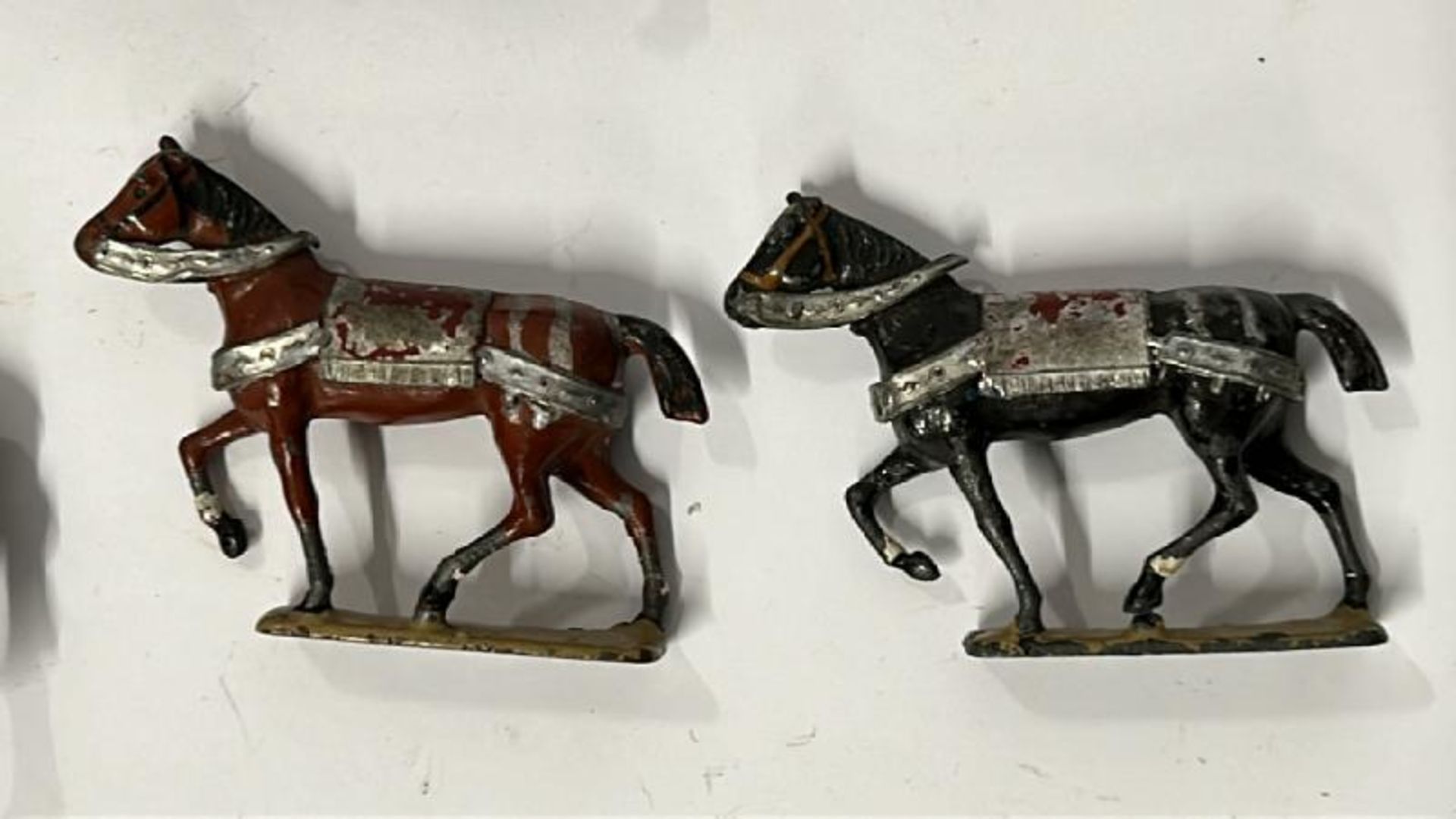 Large collection of Medieval themed mainly Britains lead figures and horses including knights and - Image 16 of 16