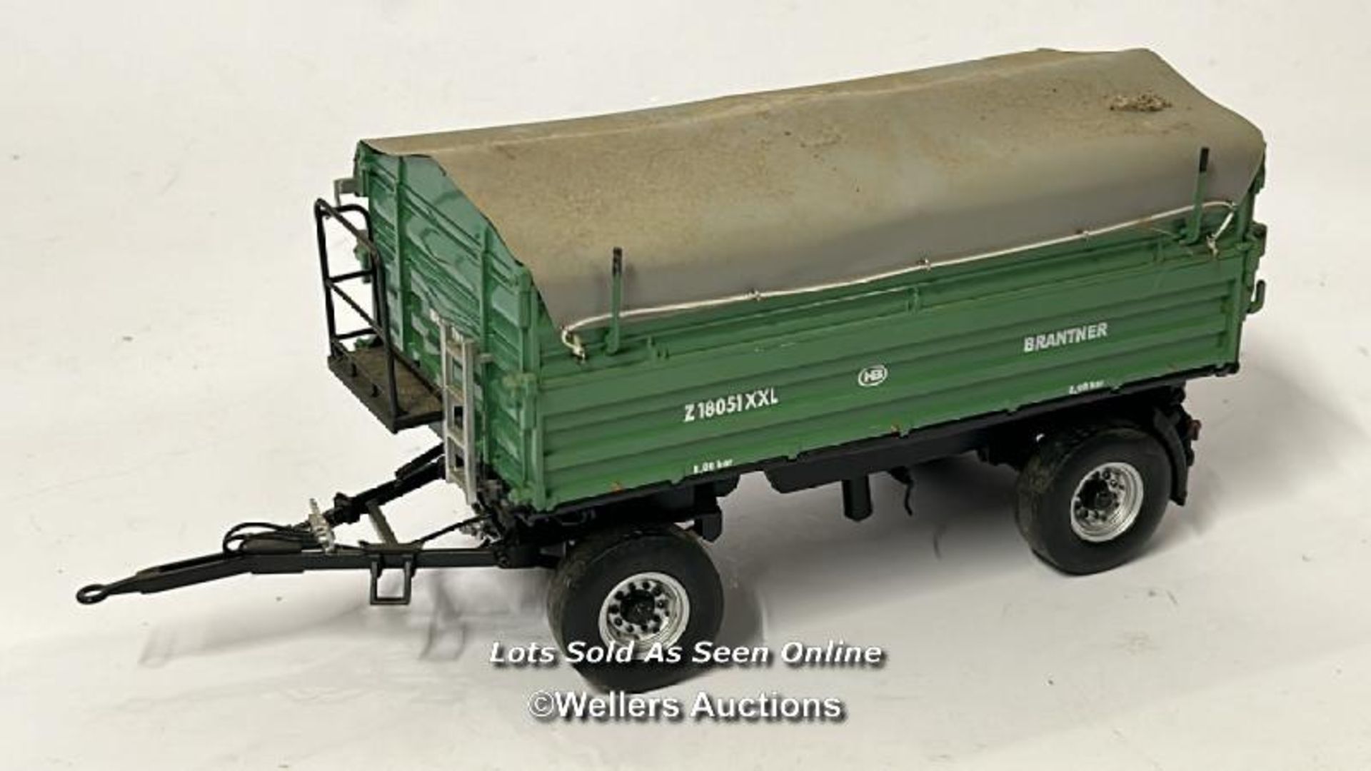 Two Matchbox Lesney Ford 'H' series trucks with one matching trailer, Branter 1:32 scale trailer and - Image 5 of 8