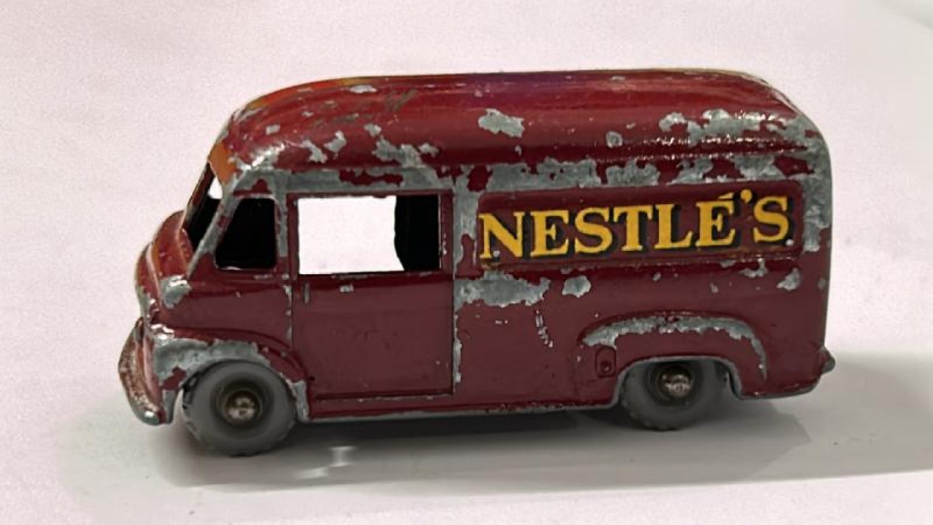 Unboxed mainly Matchbox group of trucks, vans and motorbikes including Nestle's Commer 30 van no.69, - Image 18 of 31
