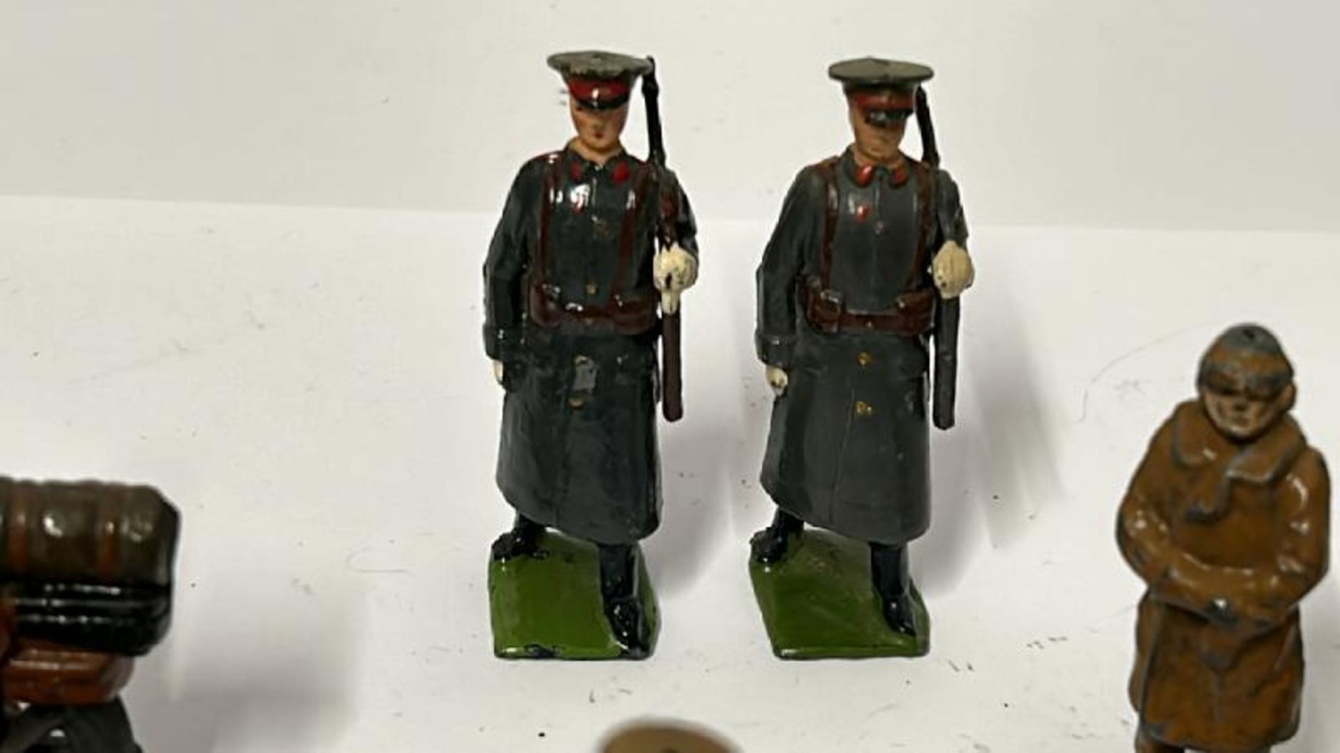 Collection of Britains assorted lead WWI & WWII figures and motorbikes (20) / AN19 - Bild 7 aus 8