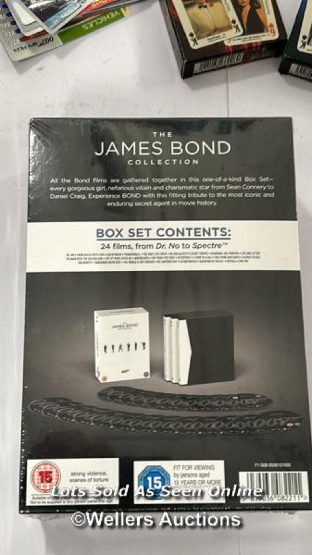 James Bond - Collectors cards, magazines, playing cards and sealed DVD box set / AN8 - Image 8 of 8