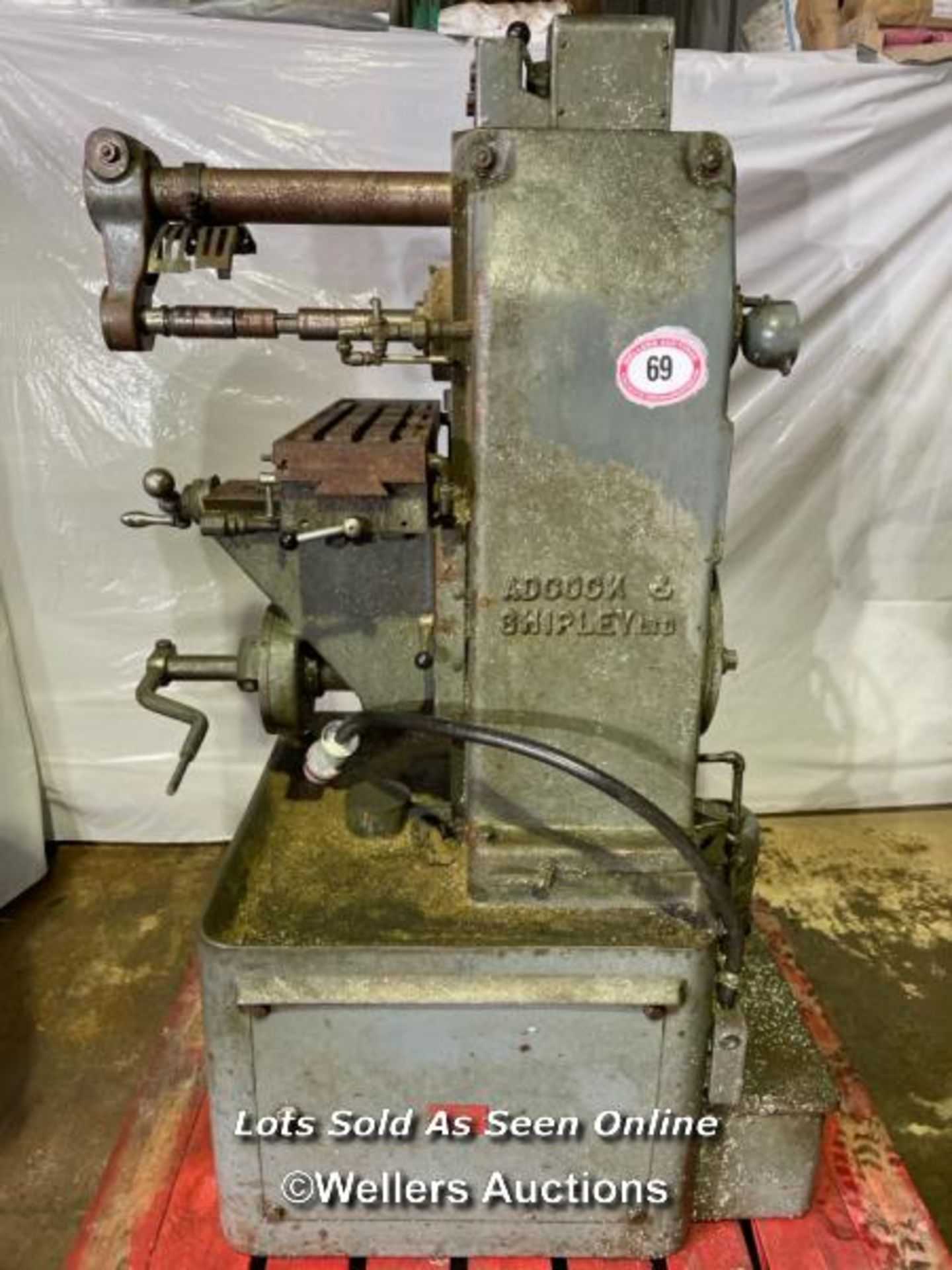 ADCOCK AND SHIPLEY LTD. LEVER ACTION HORIZONTAL MILL, 3 PHASE, IN WORKING ORDER