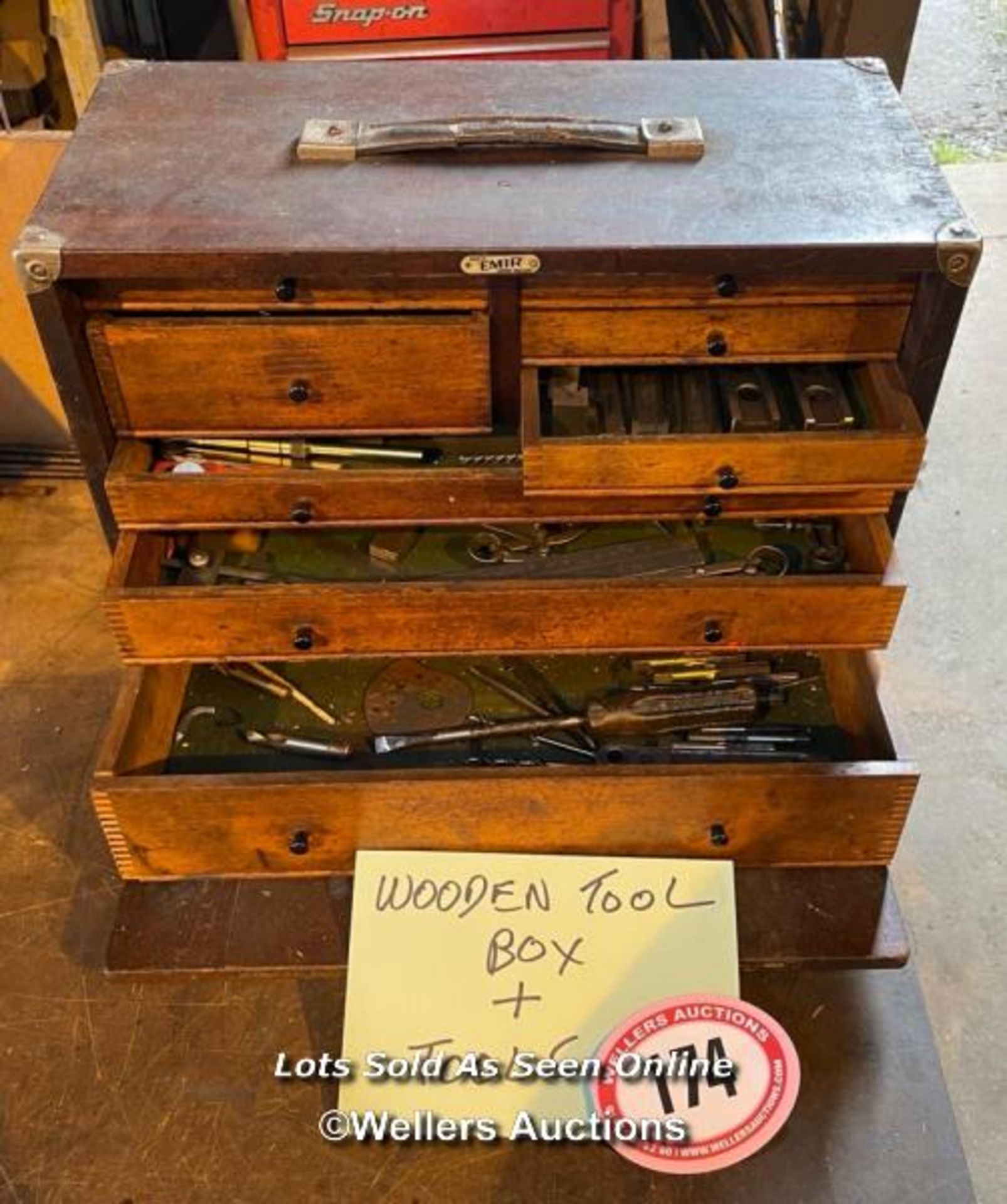 8X DRAWER WOODEN TOOL BOX WITH EXTENSIVE CONTENTS, BOX MADE BY EMIR - Image 4 of 4