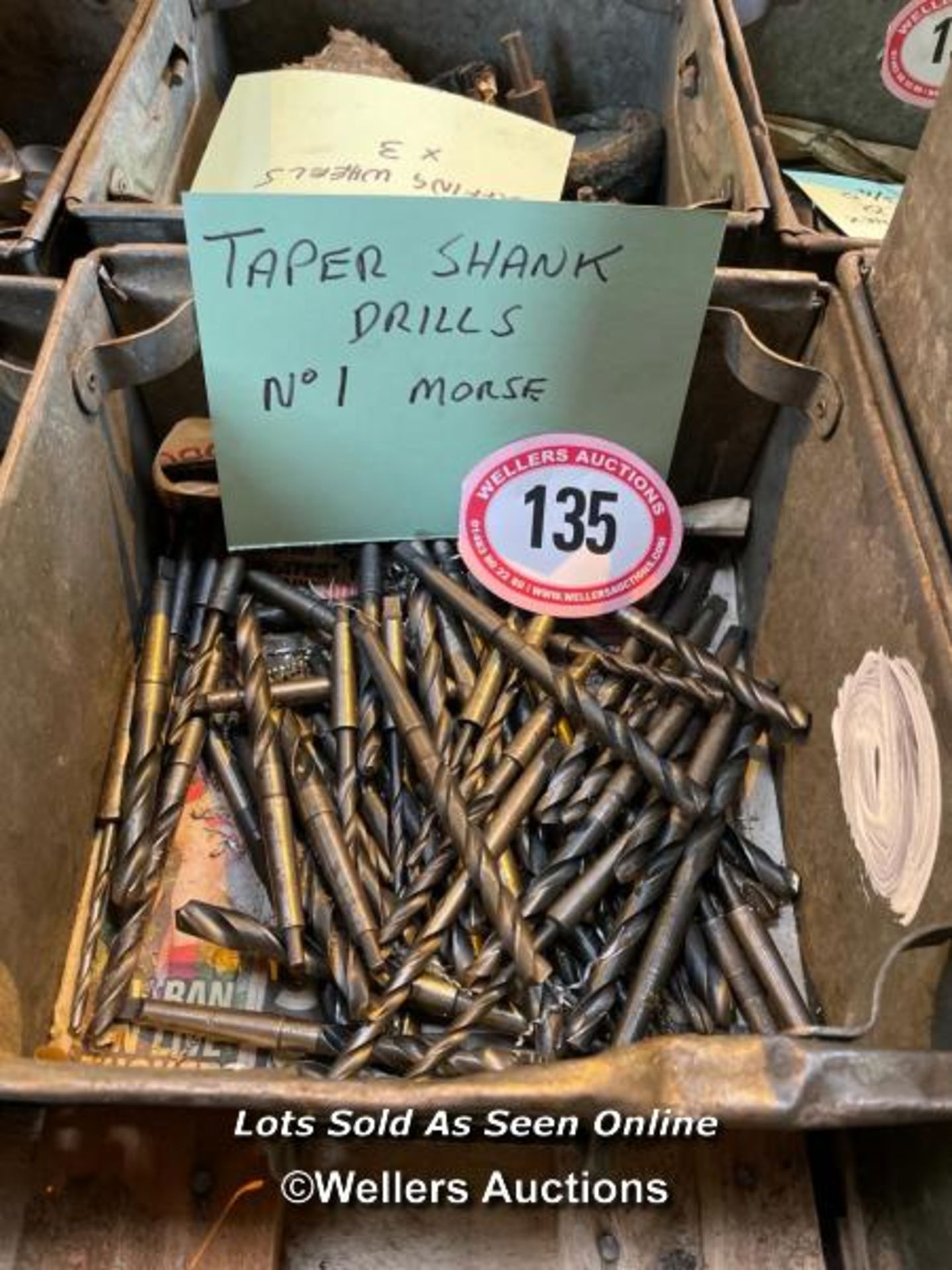 LARGE QUANTITY OF TAPER SHANK DRILLS, NO.1 MORSE