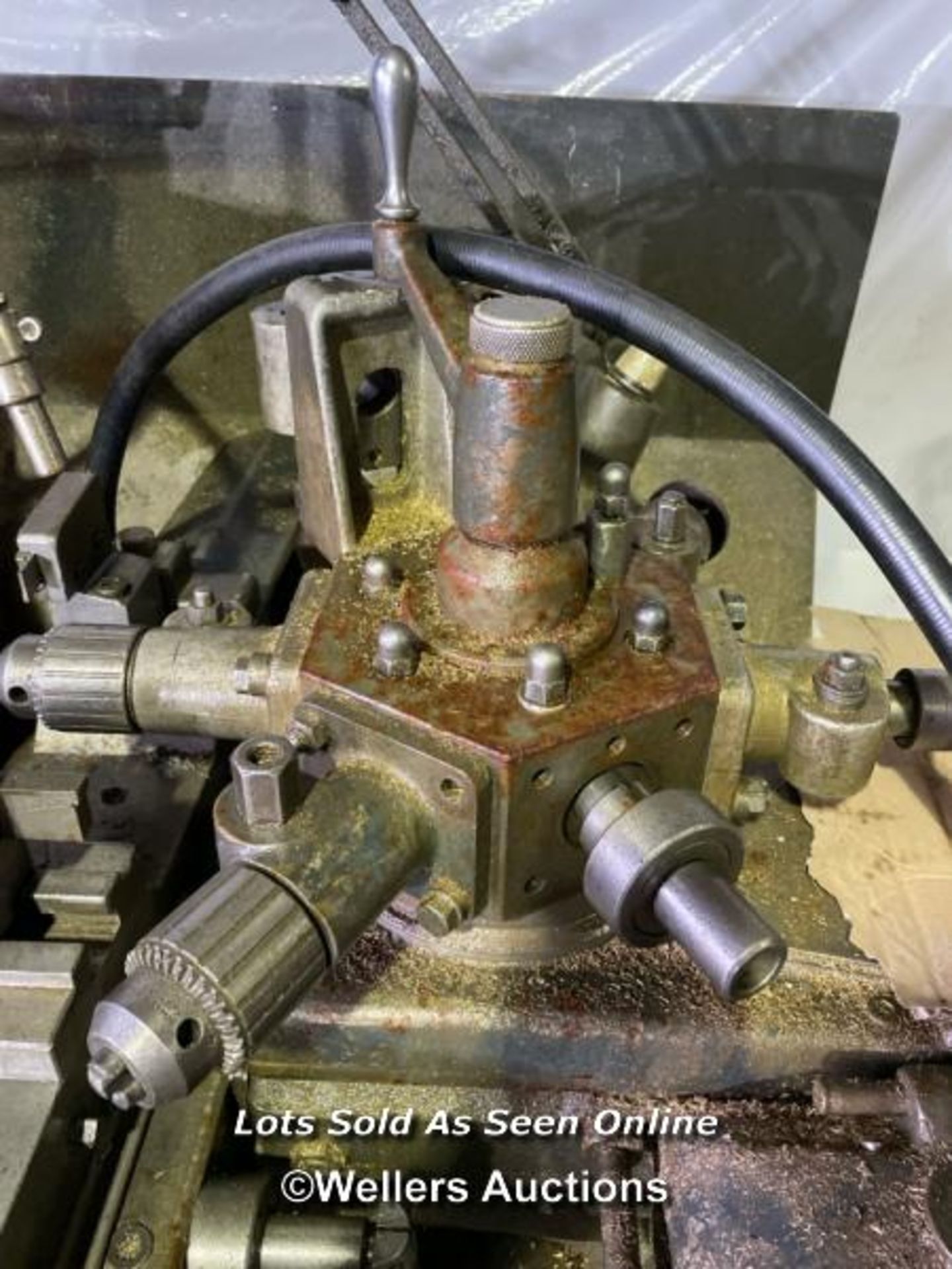 HERBERT-BSA LTD 2D CAPSTAN LATHE, 3 PHASE, INCL. BAR FEED AND OTHER ACCESSORIES - Image 3 of 9