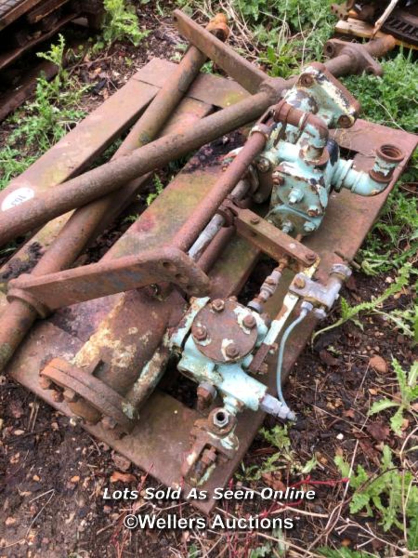 VINTAGE WATER PUMP AND TWO HEAVY IRON SUPPORTS