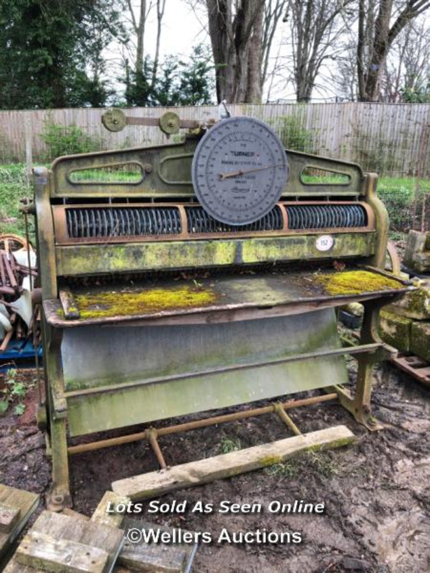 TURNER TANNING MACHINERY LTD MEASURING MACHINE, OVERALL MEASUREMENTS APPROX. 200CM W X 75CM D X