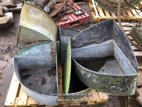 SIX GALVANISED CORNER FEED TROUGHS