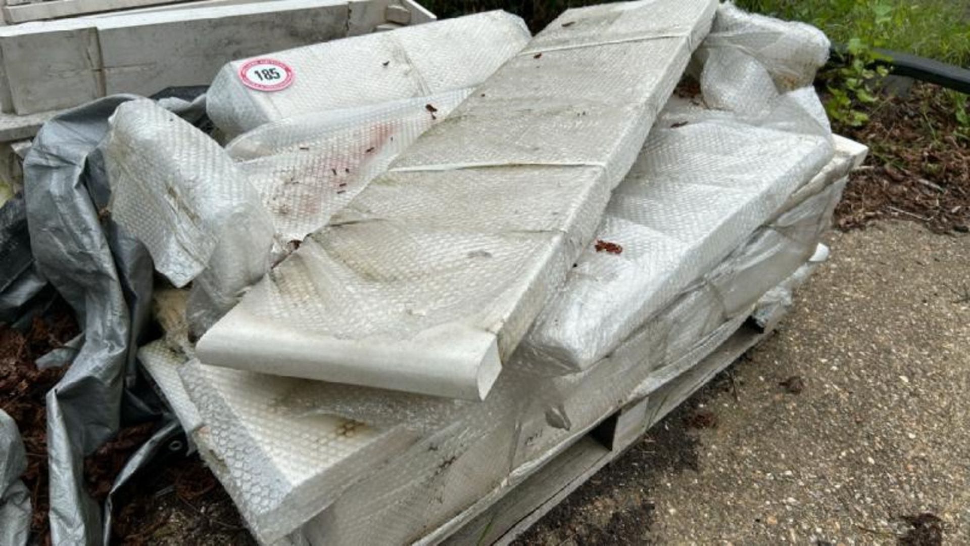 PALLET FULL OF MARBLE FIREPLACE COMPONENTS
