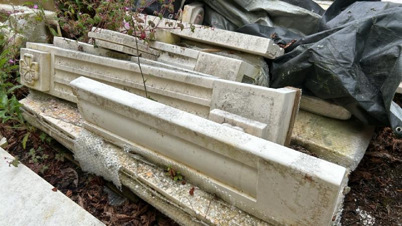 PALLET FULL OF MARBLE FIREPLACE COMPONENTS - Image 3 of 3