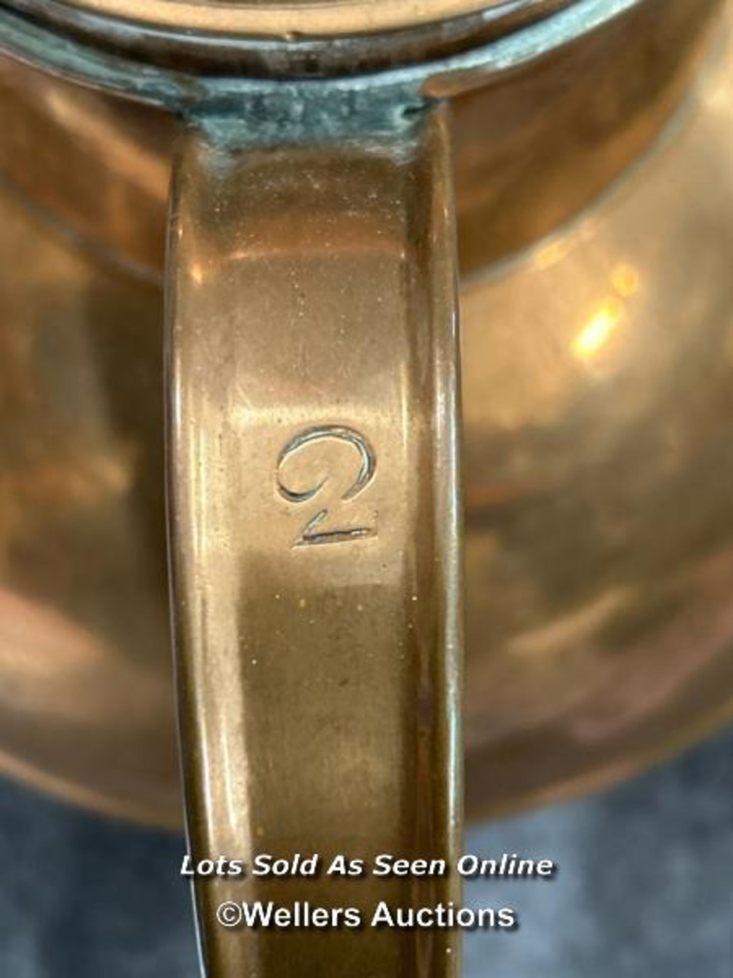 Copper Guernsey milk churn, damaged lid handle, 27cm high / AN22 - Image 3 of 6