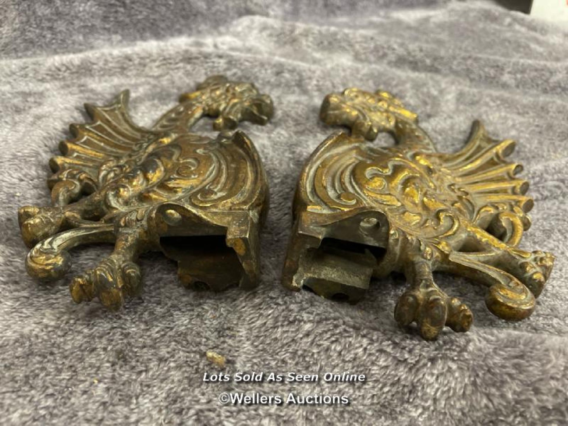 A pair of brass door fixtures in form of a dragon and one other iron door knocker, dragons 20cm high - Image 4 of 6