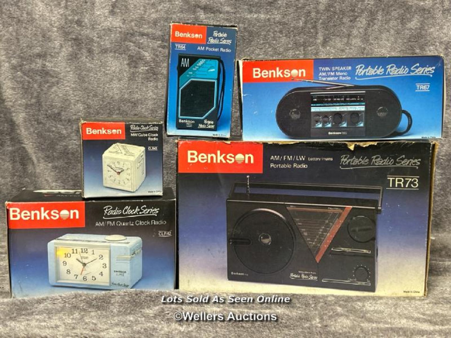 Five boxed vintage Benkson products including radios and radio alarm clocks, from the private
