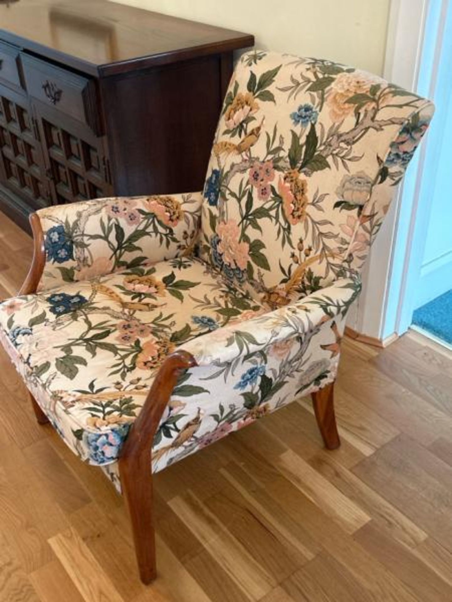 Parker-Knoll upholstered chair decorated with flowers and birds, 56 x 58 x 80cm (collection from - Image 2 of 5