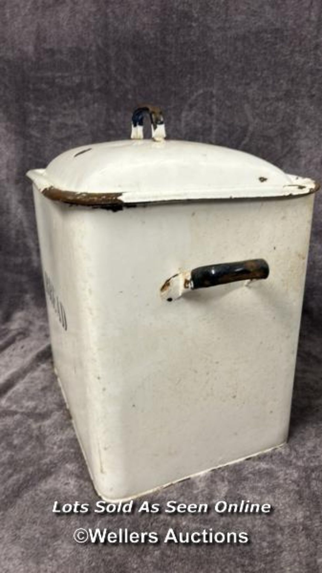 A large enamel bread tin with lid, 40x41x30cm / AN21 - Image 2 of 3