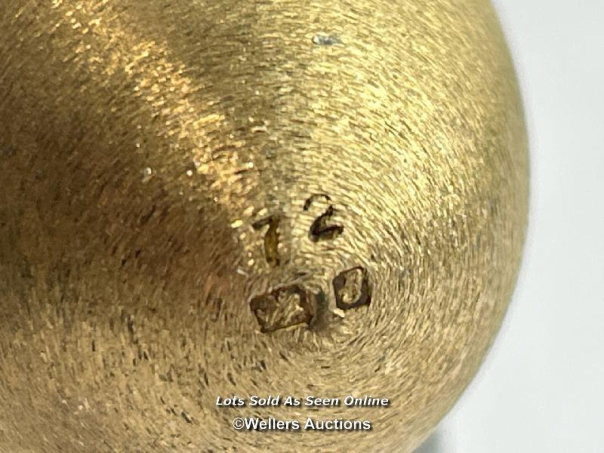A hallmarked silver gilt egg Stuart Devlin, London 1973, nursery rhyme collection.Opening to - Image 4 of 6
