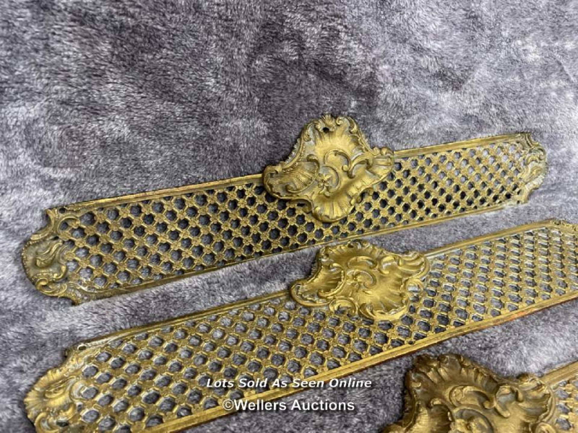 Four brass door handle backings with floral centrepiece and edging, 47cm long x 11.5cm wide - Image 2 of 5