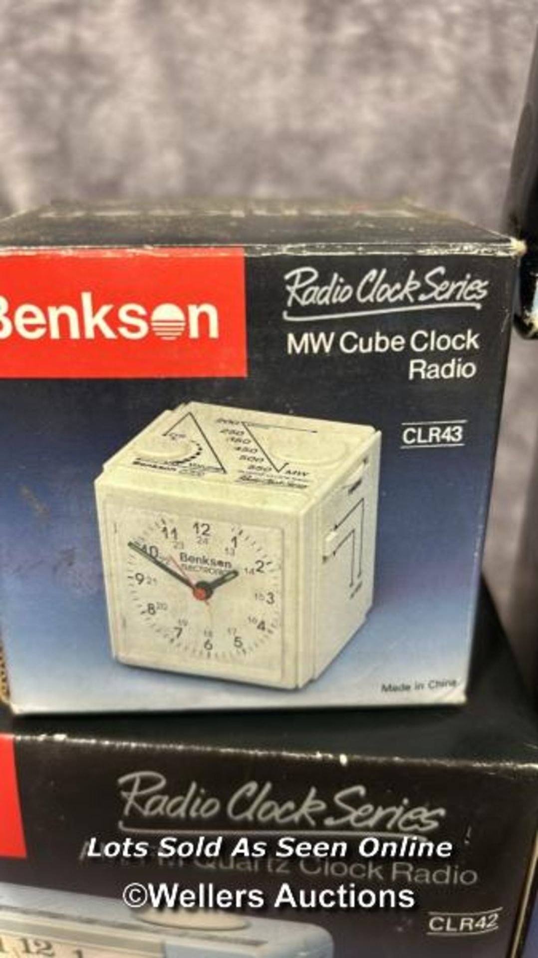 Five boxed vintage Benkson products including radios and radio alarm clocks, from the private - Image 6 of 6
